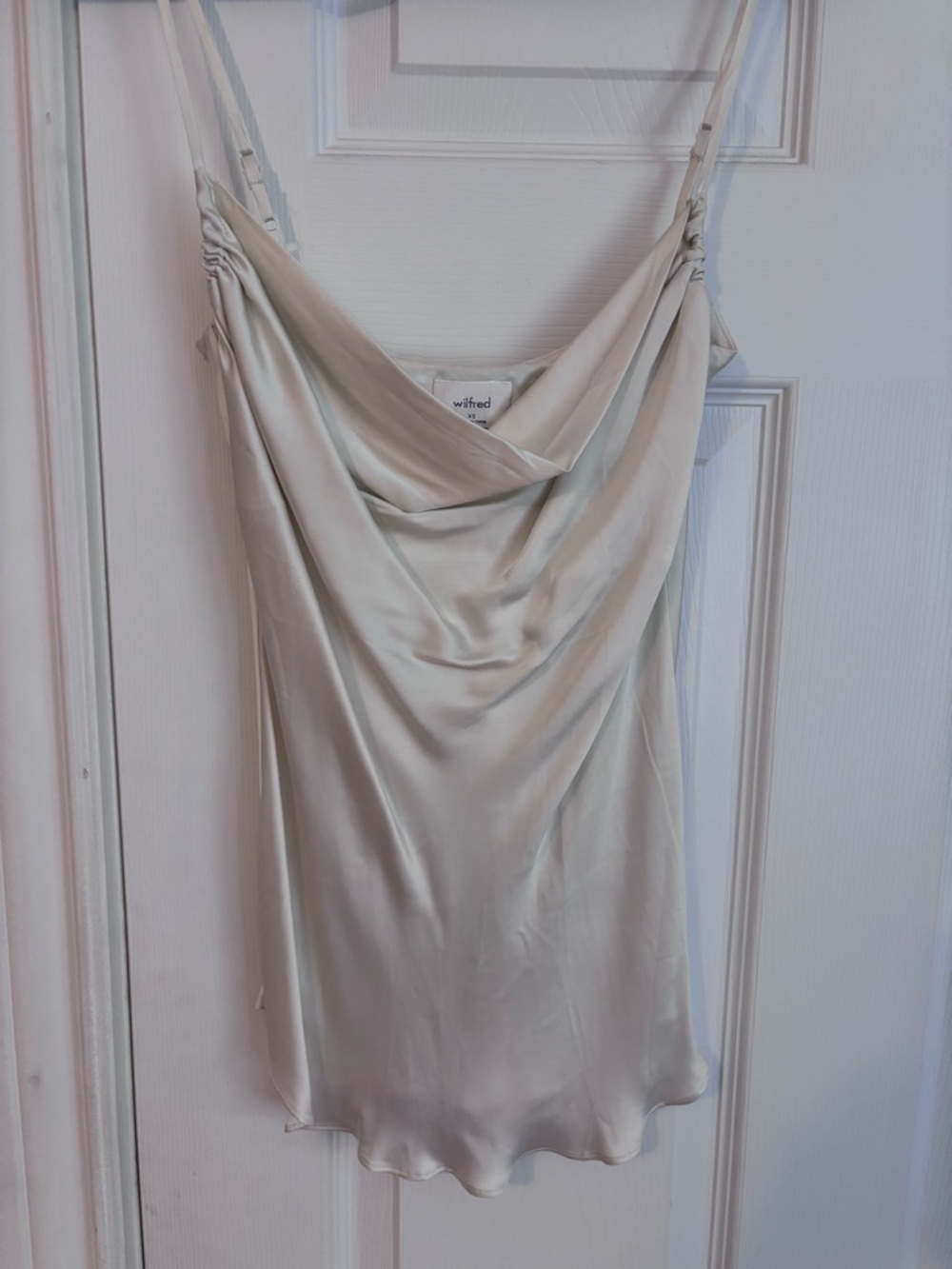 Wilfred Aritzia Satin Cowl Neck Tank Top - Light Champagne